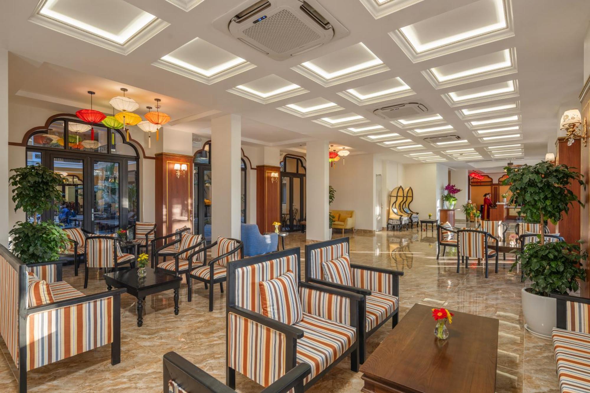 Hoi An Babylon Riverside Hotel & Spa Exterior foto