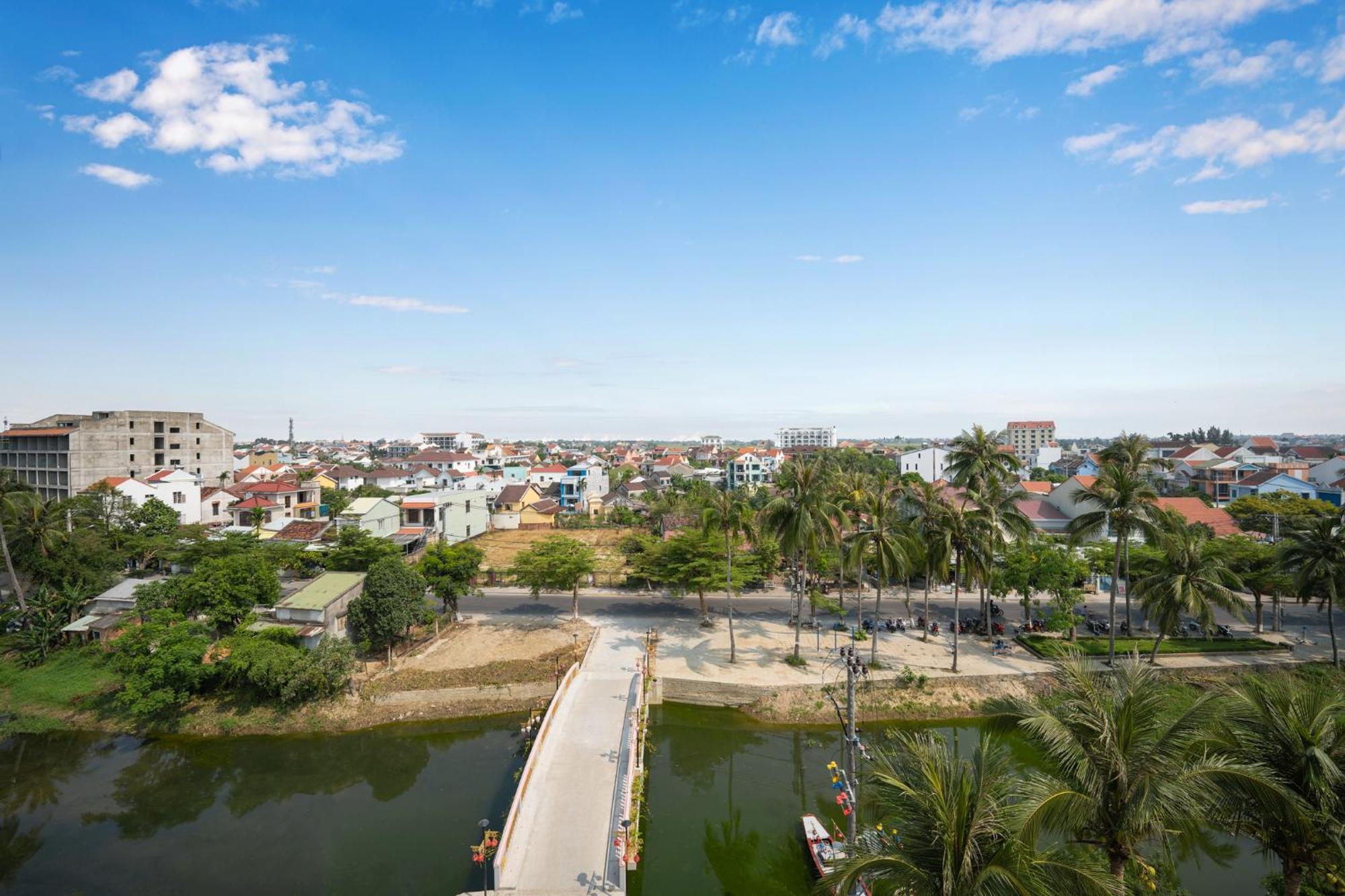 Hoi An Babylon Riverside Hotel & Spa Exterior foto